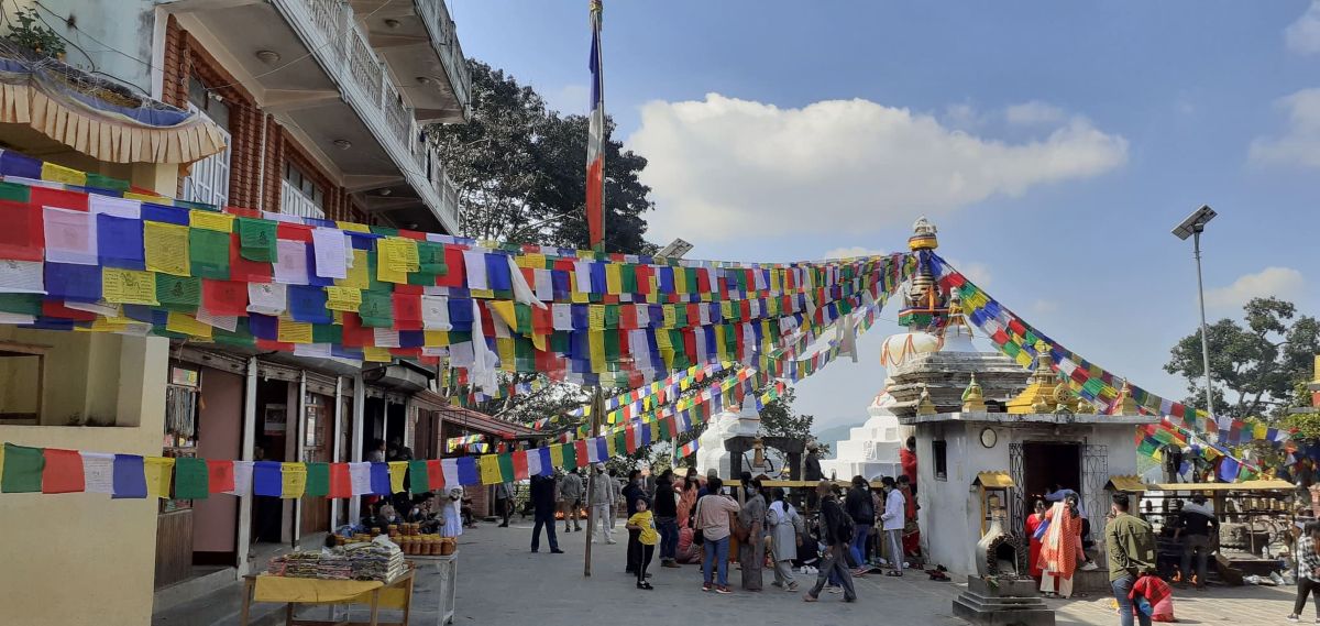 swayambhunath temple day tour in nepal