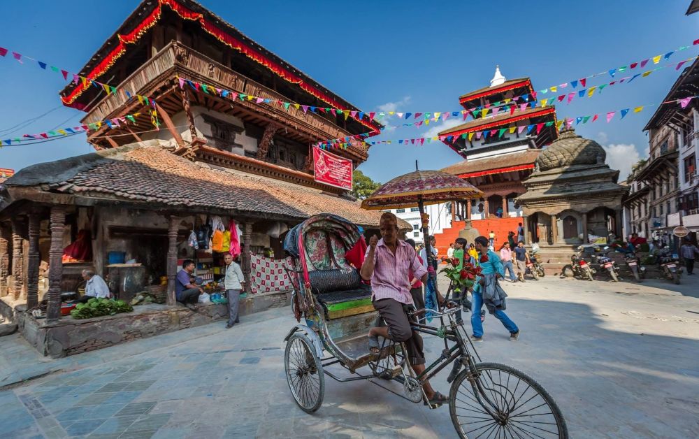 best 14 days nepal discovery tour